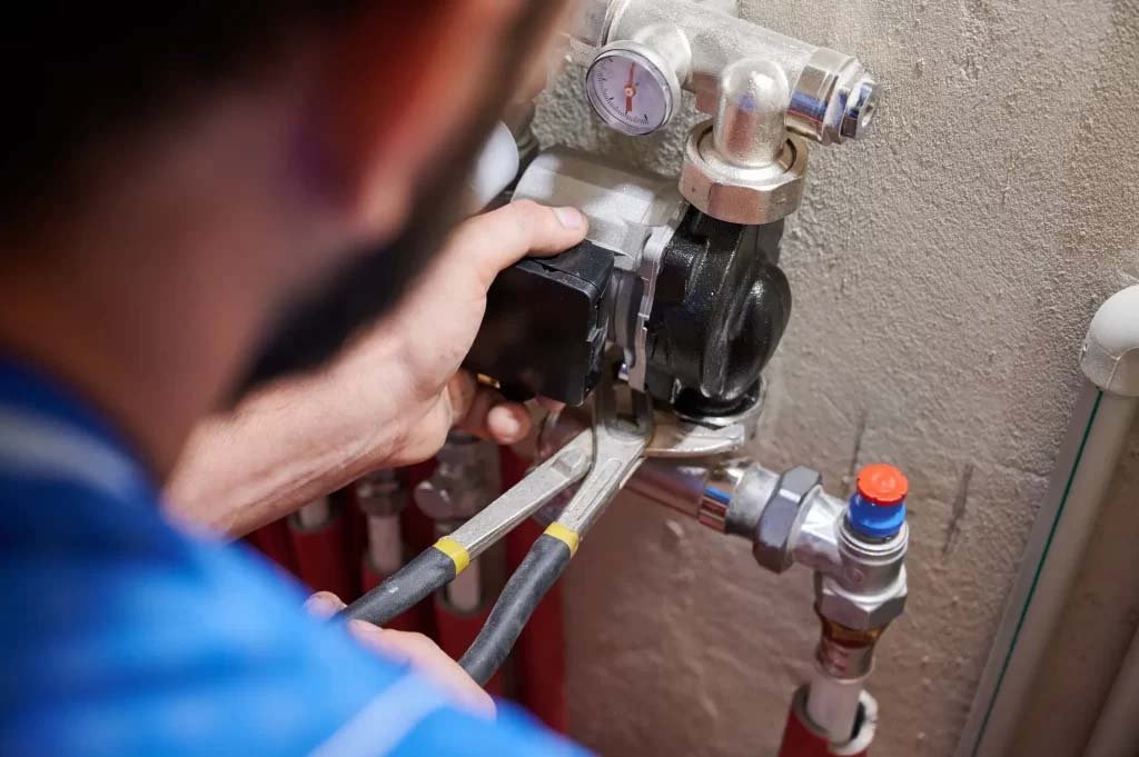 Leiding reparatie door de Drechtse loodgieter in Dordrecht